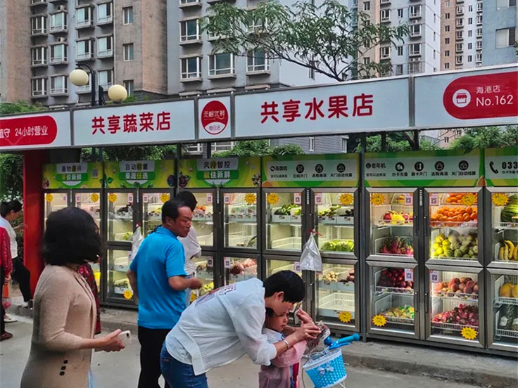 1657765403409990.png 条形智能液晶屏加持,自动售货机适用于多个场景